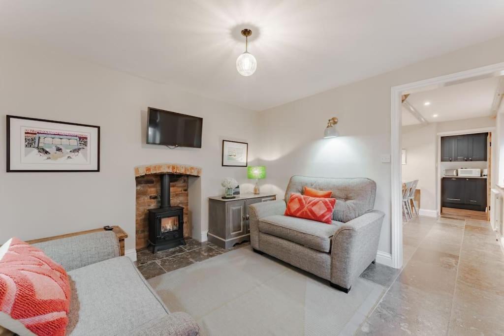 3 Mill Street - Norfolk Cottage Agency Голт Екстер'єр фото