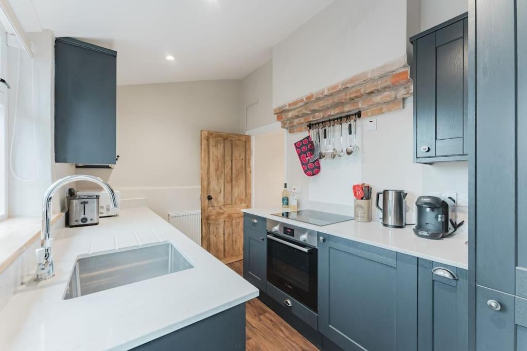 3 Mill Street - Norfolk Cottage Agency Голт Екстер'єр фото